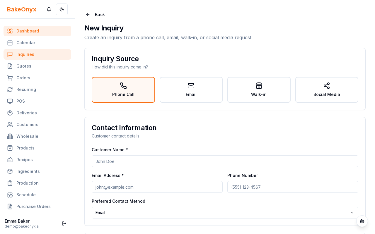 New inquiry form showing customer, event type, event date, description, and budget fields